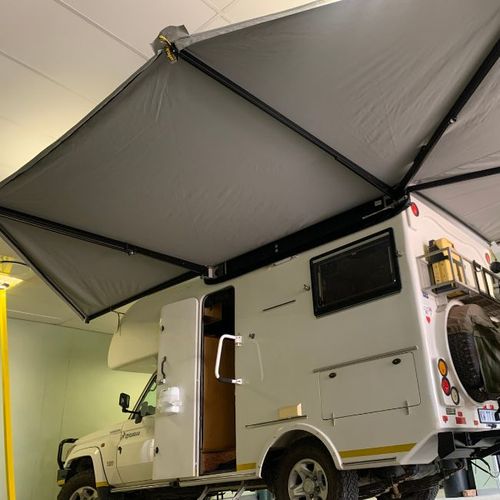 Quick Pitch Weathershade Maxx 270° Awning – Legless Freestanding 4x4 Canopy (17m² Shade)