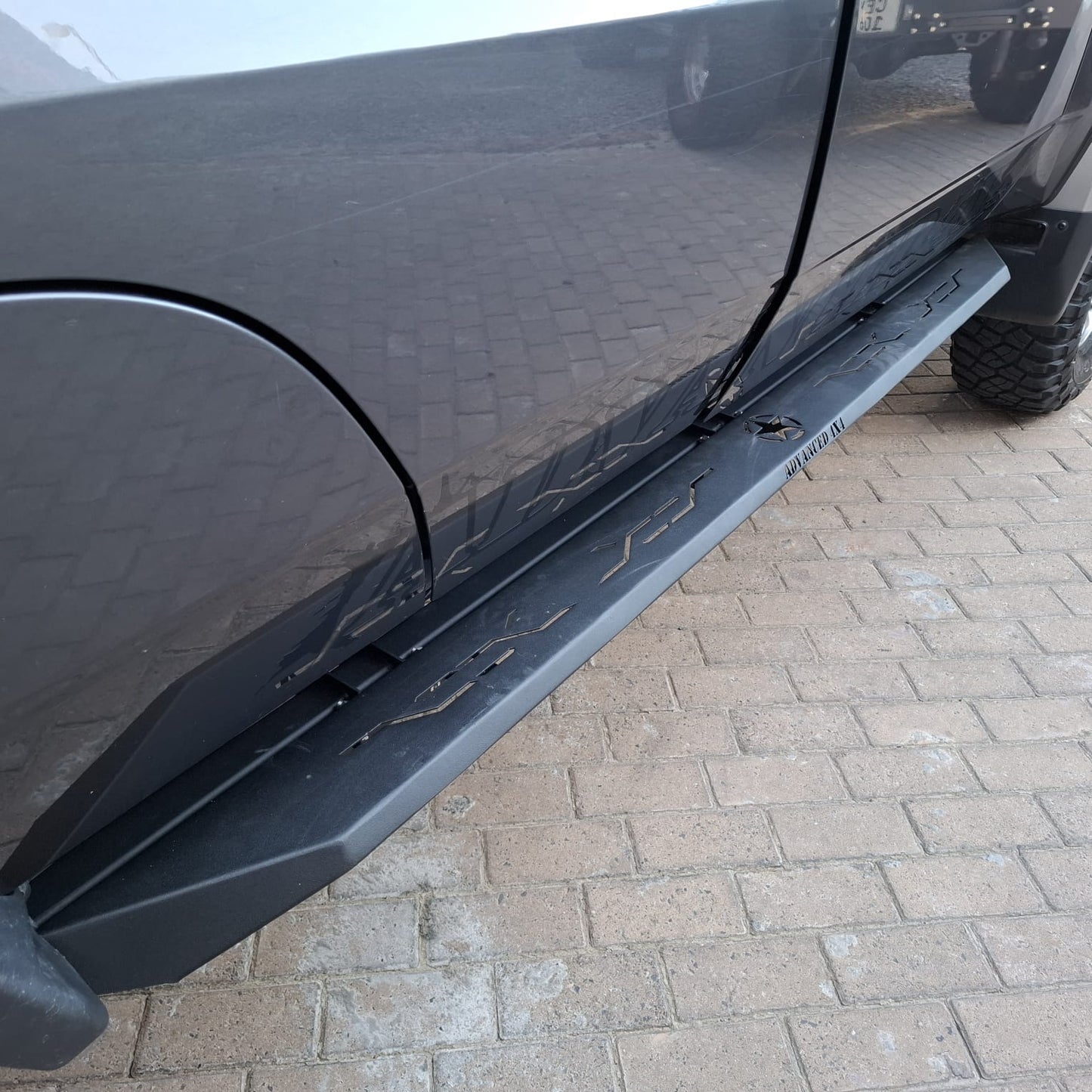 Land Cruiser 79 Rocksliders 2.8L/ V8/ Double Cab - Facelift (2024 - Onwards)