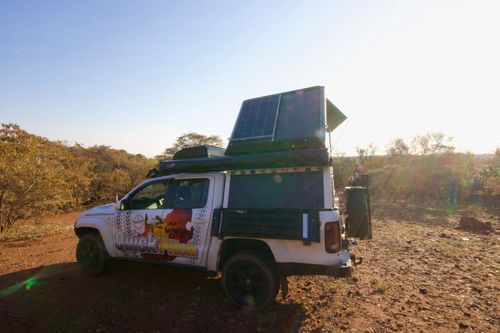 Quick Pitch Nyumba Rooftop Tent – Compact Flip-Out Hard-Shell RTT for 2 Adults