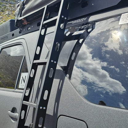Predator Offroad Toyota Fortuner D4D Roof Rack Ladder | No-Drill | Magnetic Mount
