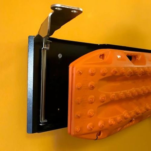 Quick Pitch Trax-Clamp – 3-Second Rapid Recovery Board Mount (QPSA-BRK-TXC)