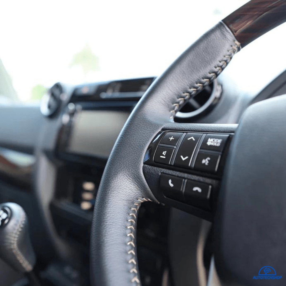 AutoTech Land Cruiser 2.8 Steering Wheel Button Integration Kit