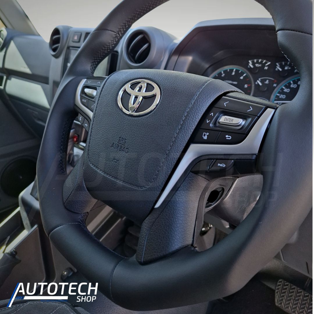 AutoTech Toyota VX200 Steering Wheel